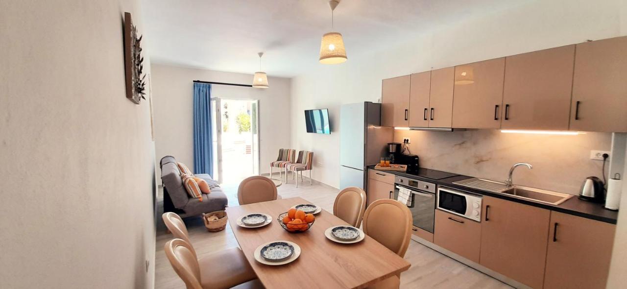 The Central Villa - Kassiopi Corfu Villas Εξωτερικό φωτογραφία