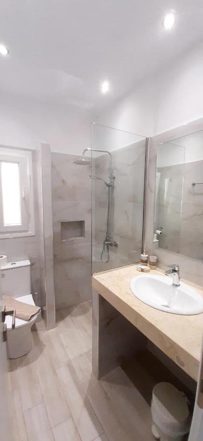 The Central Villa - Kassiopi Corfu Villas Εξωτερικό φωτογραφία