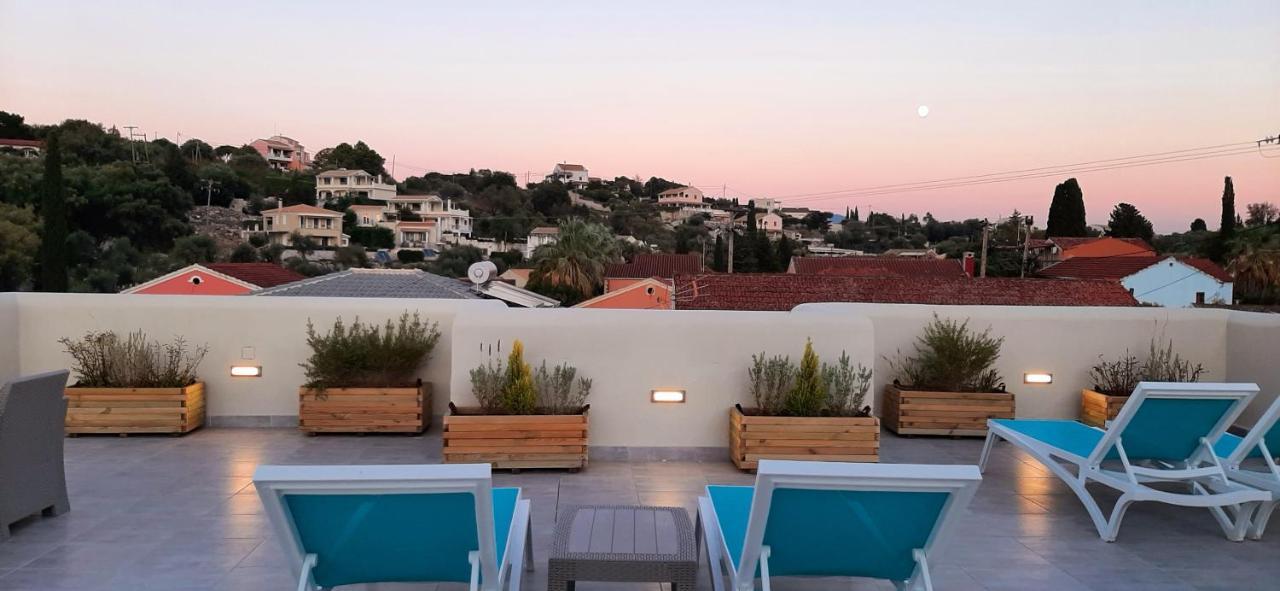 The Central Villa - Kassiopi Corfu Villas Εξωτερικό φωτογραφία