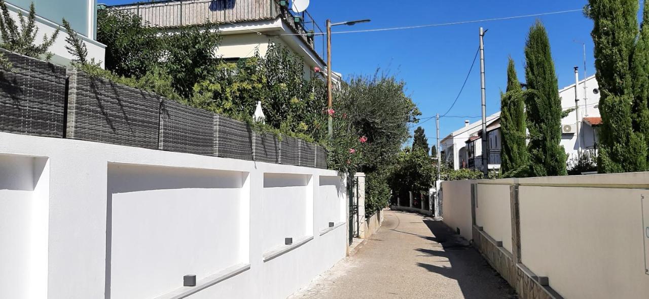 The Central Villa - Kassiopi Corfu Villas Εξωτερικό φωτογραφία